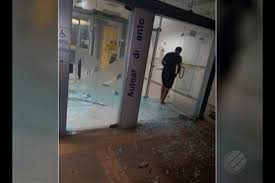 Foto de Bandidos atacam agência bancária em Brasil Novo, sudoeste do Pará